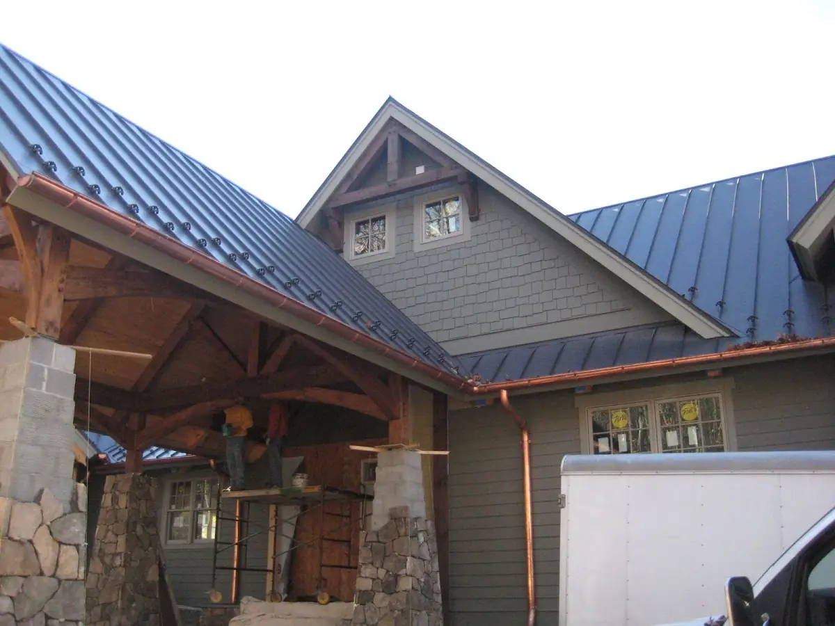 Craftsman Roofing team delivering quality roofing work in Swedetown